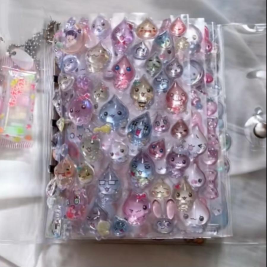 シール帳　完成品キーホルダー付き A7サイズ6穴手帳 シール帳 バインダー A7サイズ キーホルダー穴付き リフィル 10枚