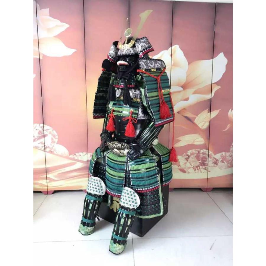 櫃付き 着用 甲冑一式 甲冑 模造刀 赤戦闘 手作り 等身大 鎧鎧飾り 鎧櫃 兜 鎧兜等身大 鎧櫃 等身大 黒糸威二枚胴具足 等身大手造り 甲冑美品 カスタマイズ Cosplay 高級品 新品 Kj 010 Bluestore