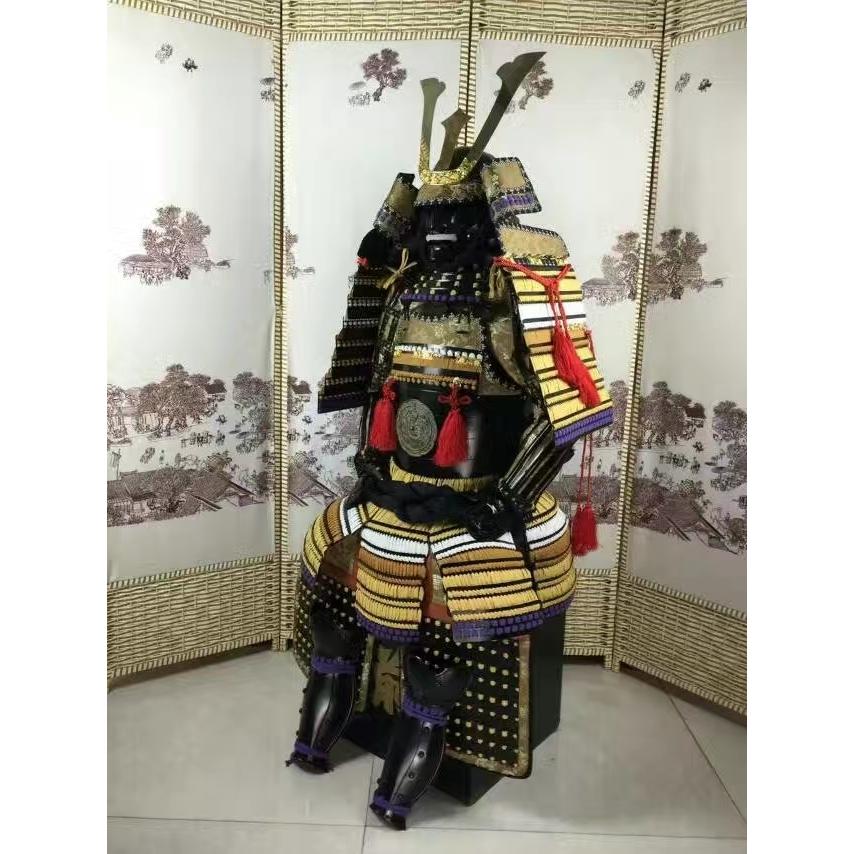 甲冑一式 等身大 武士 足 鎧 兜武具 カスタマイズ 製作工期45日間 甲冑美品 等身大 戦国武士着用の甲冑 服装道具 鎧飾り鎧櫃 お祝い お節 Kj 016 Bluestore 通販 Yahoo ショッピング