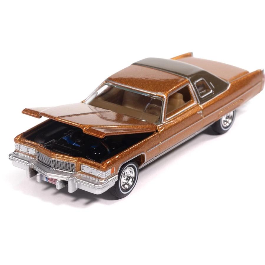 オートワールド 1/64 キャデラック クーペ ドゥビル 1976 ゴールド