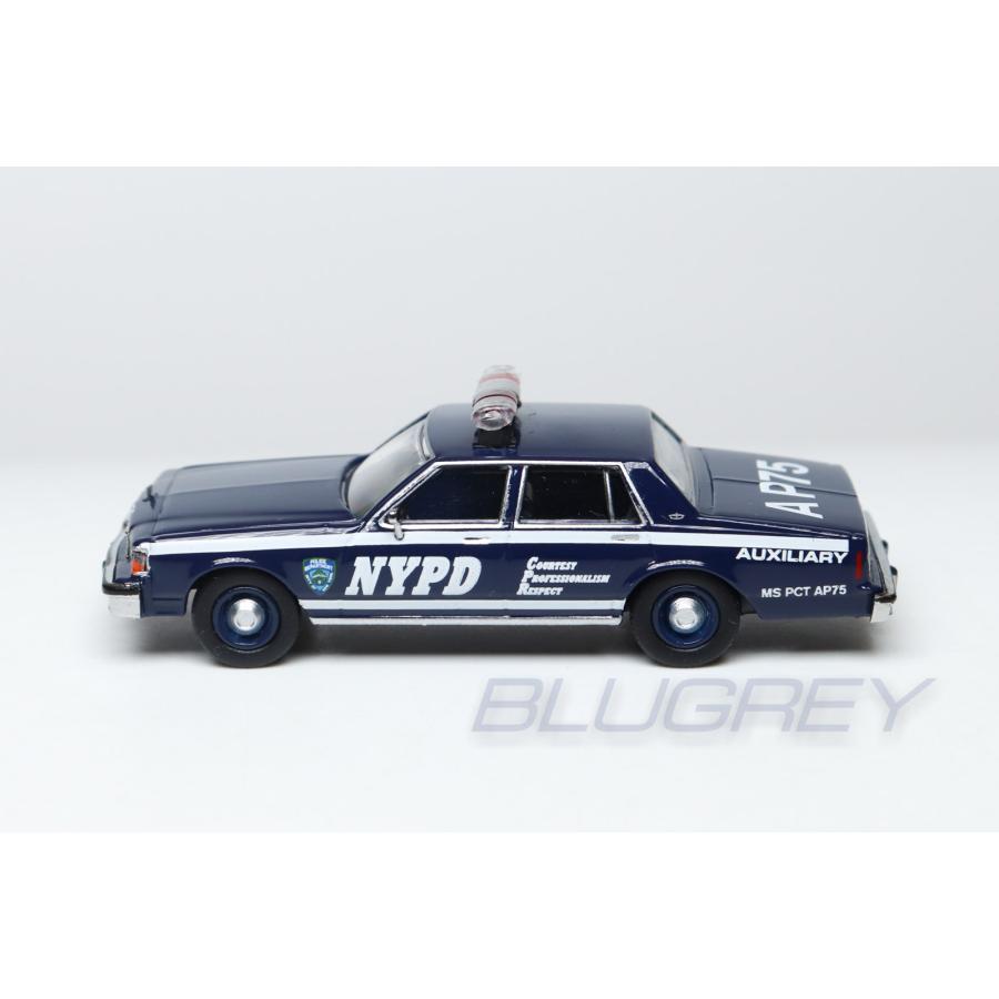 【希少絶版品!!】 UTモデル シボレーカリプスパトカー シカゴ市警 希少絶版品!!】 UTモデル シボレーカリプスパトカー シカゴ市警