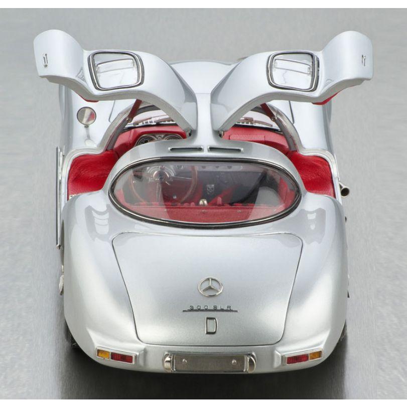 CMC 1/18 メルセデス ベンツ 300 SLR クーペ 1955 シルバー CMC 1/18 メルセデス ベンツ 300 SLR クーペ 1955 シルバー