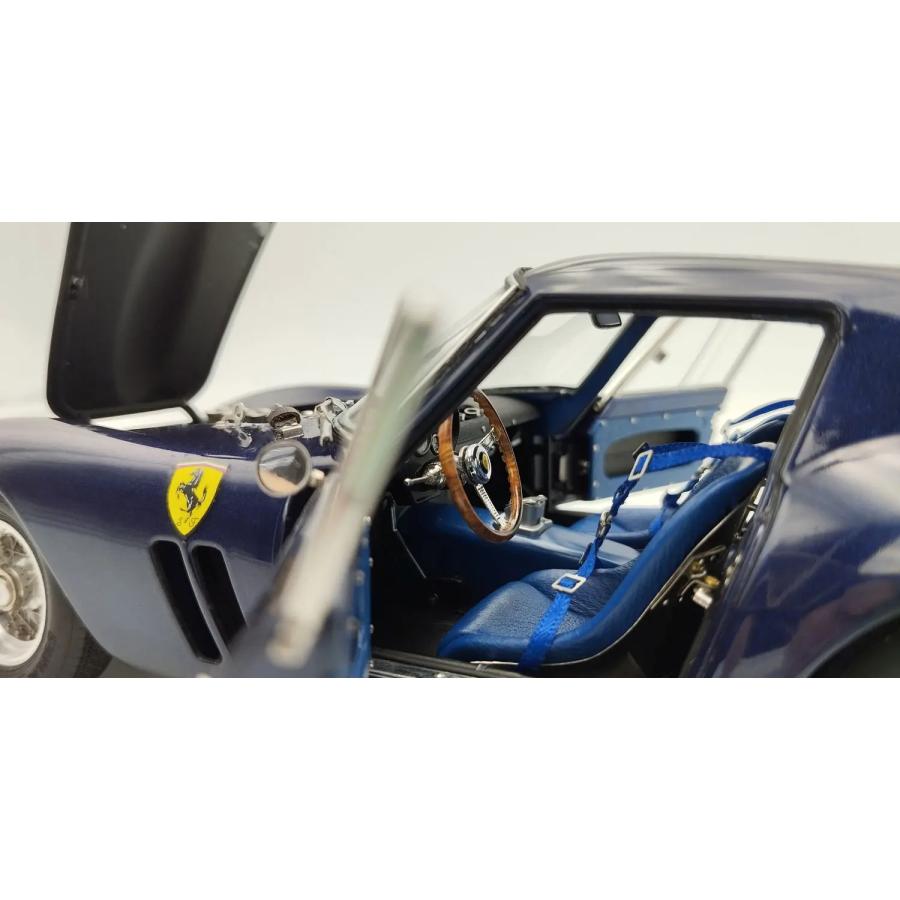 新品 未使用 CMC 1/18 フェラーリ 250 GTO 30周年ミニカー CMC CMC 30周年記念 1/18 フェラーリ 250 GTO CMC 30th Anniversary