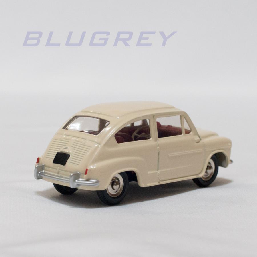 DINKY TOYS ディンキー 1/43 フィアット 600D ベージュ FIAT 復刻版