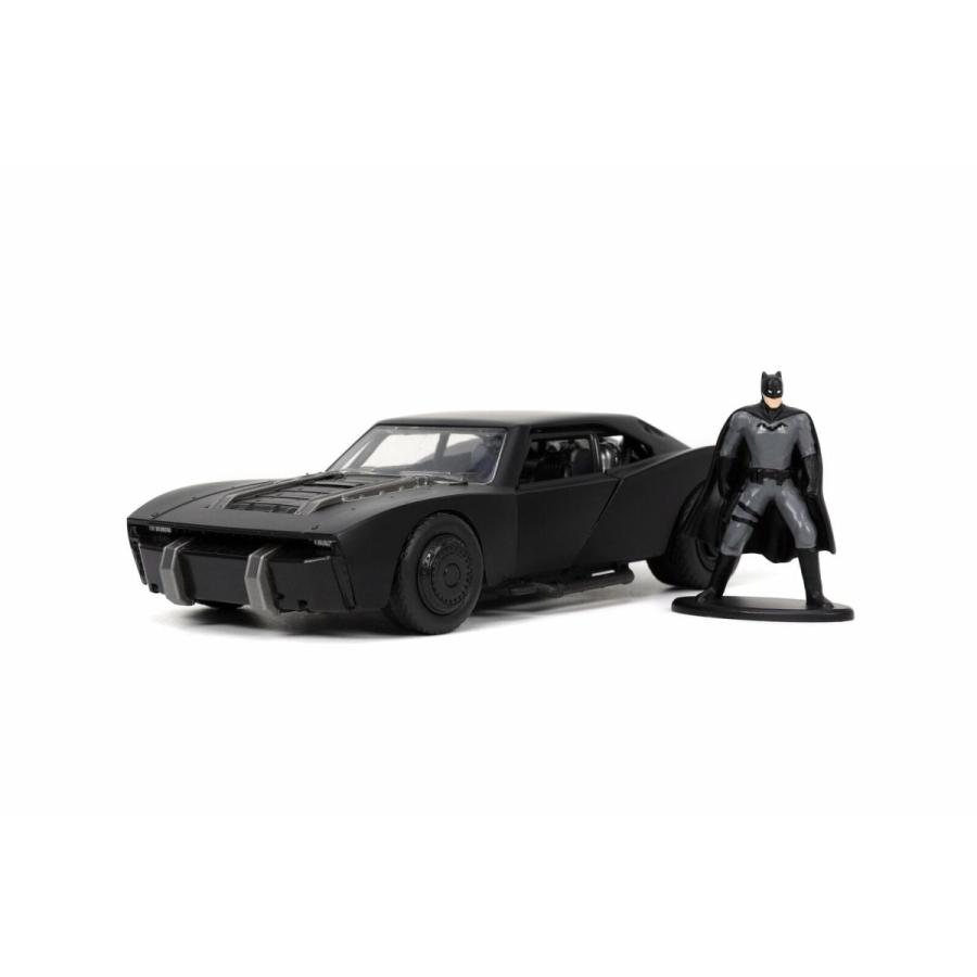 直送商品 セール品 JADA TOYS 1 32 バットマン バットモービル フィギア付き 2022 The Batman Batmobile with 32042 visaomedia.com visaomedia.com