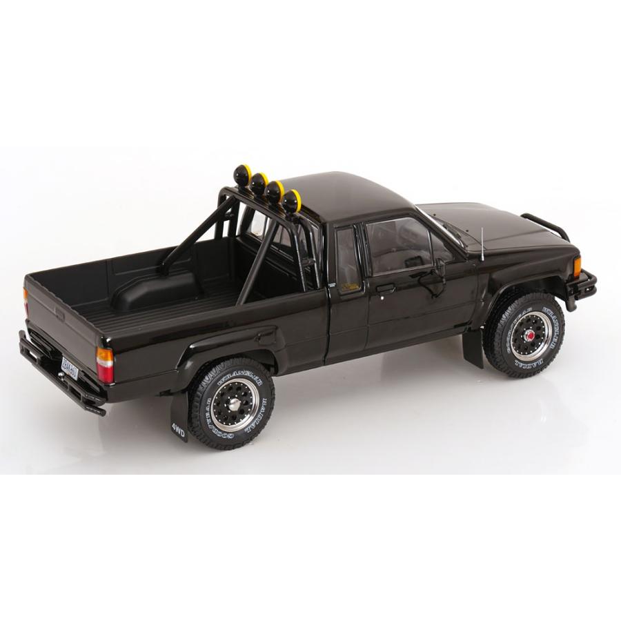 KKスケール KK-Scale 1/18 トヨタ ハイラックス SR5 1985 ブラック
