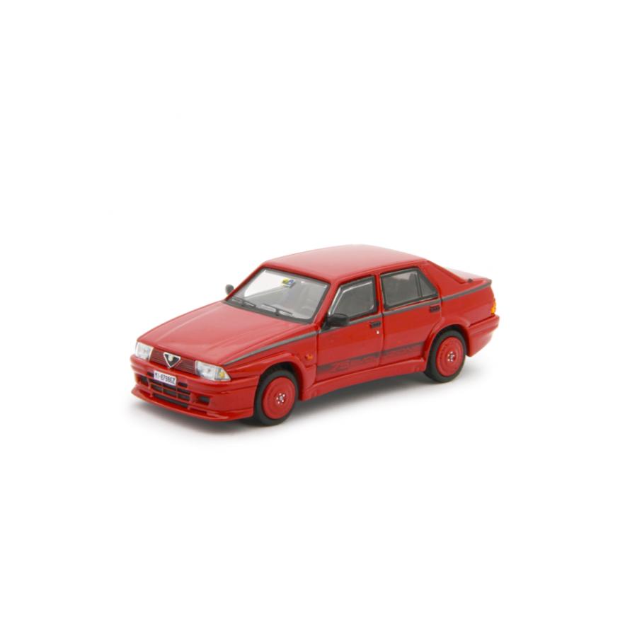 LAUDORACING 1/64 アルファロメオ 75 1.8i ターボ エヴォルツィオーネ