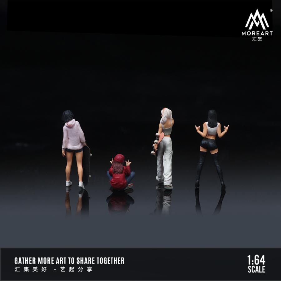 MoreArt 1/64 ストリート トレンディ ガール フィギュア 4体セット