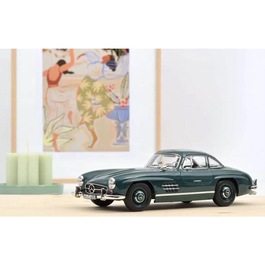 ノレブ（NOREV） 1/18 メルセデスベンツ 300SL (W198) 1954 グリーン