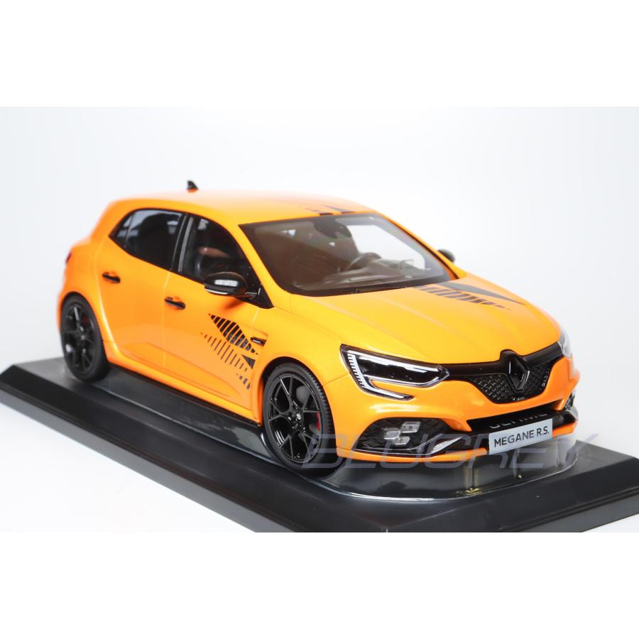 ノレブ 【エクスクルーシブ】ノレブ 1/18 ルノー メガーヌ R.S.