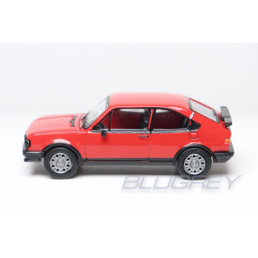 アルファロメオ　アルファスッド（Alfasud） 取扱説明書（伊藤忠時代のもの） PCX87 1/87 アルファロメオ アルファスッド 1980 レッド Alfa Romeo