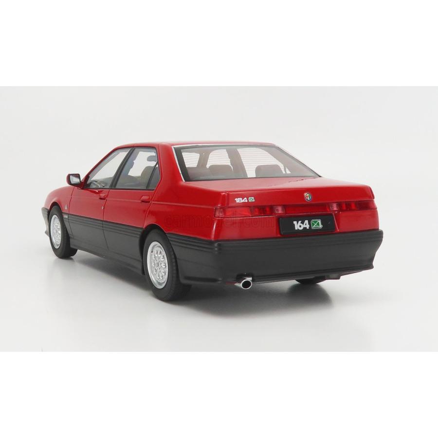 TRIPLE9 1/18 アルファロメオ 164 Q4 1994 レッド/ブラック 黒内装 Alfa Romeo 164 ミニカー｜blugrey｜05