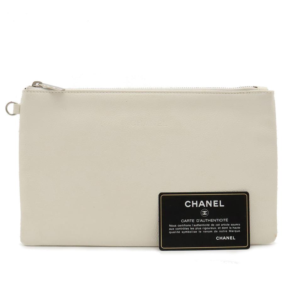E24◆Chanel　シャネル　ショルダーバッグ　クラッチバッグ　白　ココマーク 渋谷並木橋店】CHANEL シャネル クラッチバッグ マトラッセ ココ