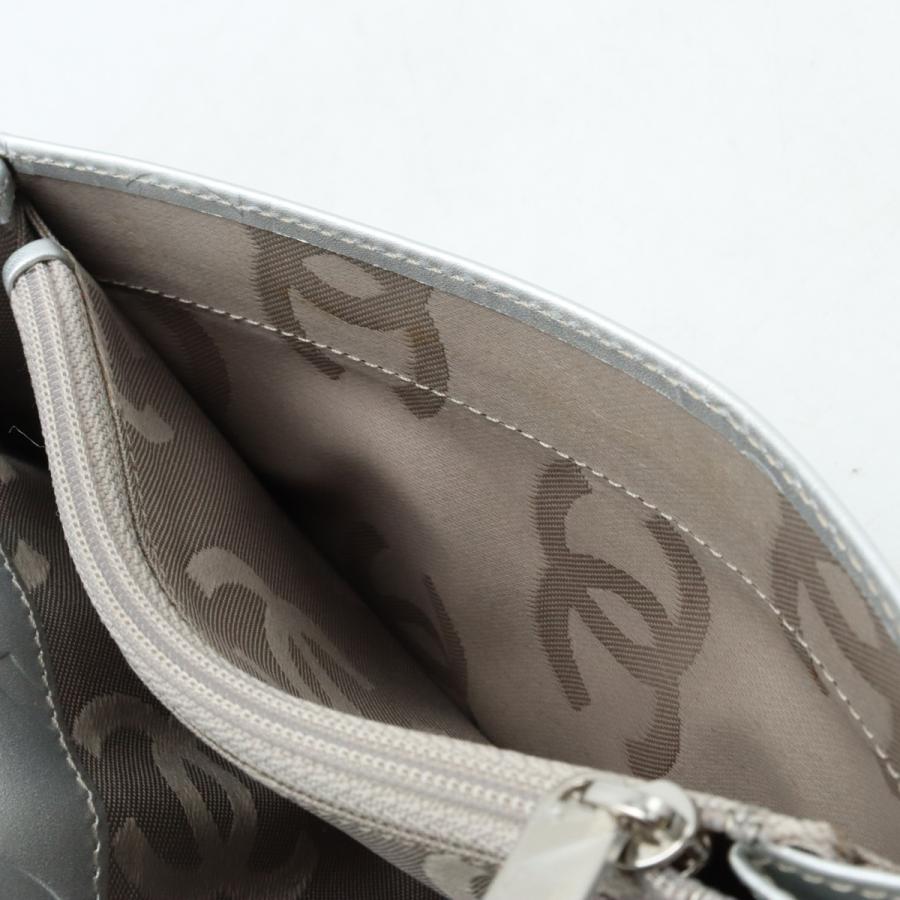 CHANEL シャネル カンボンライン ココマーク 2つ折長財布 二つ折長財布 レザー ソフトカーフ ブラック 黒 シルバー A26717 | CHANEL | 04