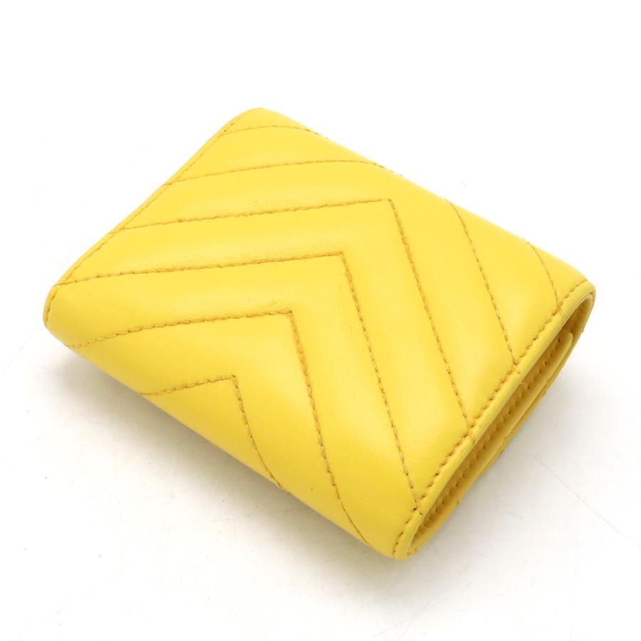 CHANEL シャネル シェブロン Vステッチ ココマーク 3つ折財布 三 CHANEL シャネル シェブロン Vステッチ ココマーク 3つ折財布 三