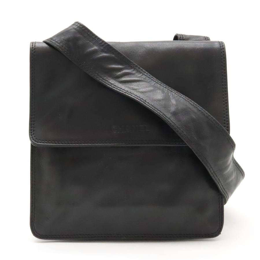 CHANEL シャネル ロゴ ショルダーバッグ ポシェット サコッシュ 斜め 