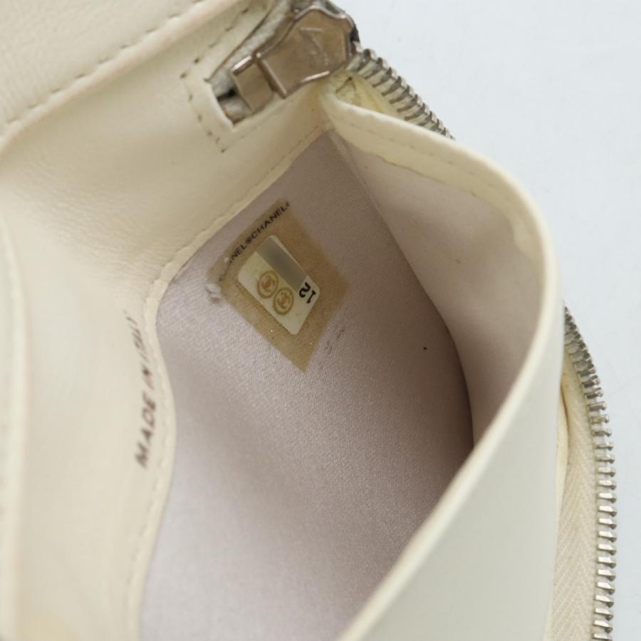 CHANEL シャネル ココマーク カードケース 名刺入れ ラウンドファスナー パンチング レザー ブラック 黒 アイボリー 白 | CHANEL | 05