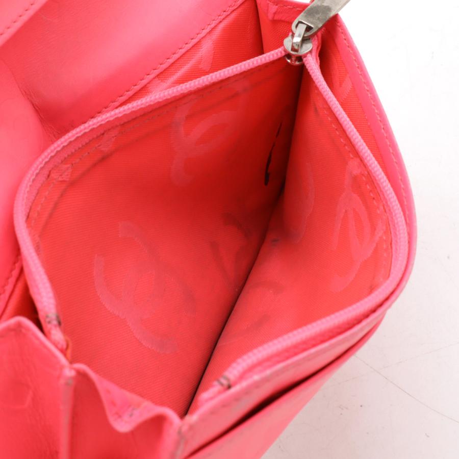 CHANEL シャネル カンボンライン ココマーク 2つ折長財布 二つ折長財布 レザー ソフトカーフ ブラック 黒 ホワイト 白 ピンク A26717 | CHANEL | 06