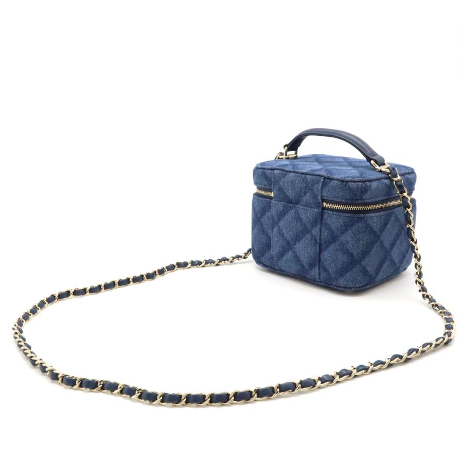CHANEL（シャネル） マトラッセ チェーンヴァニティ ココマーク