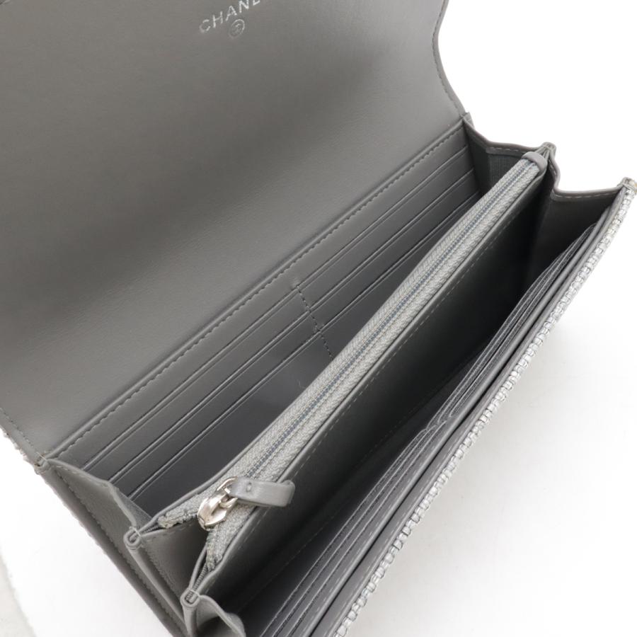 CHANEL ドーヴィル フラップウォレット 長財布 白系 【公式通販】
