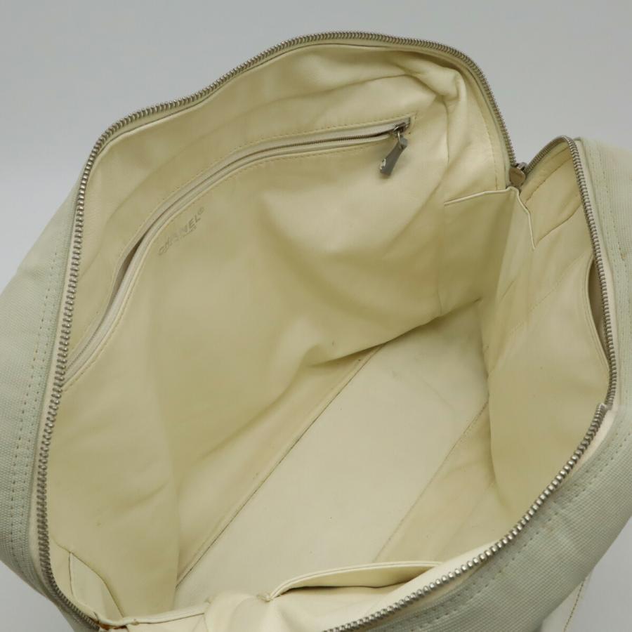 CHANEL（シャネル） スポーツライン マトラッセ ロゴ ハンドバッグ