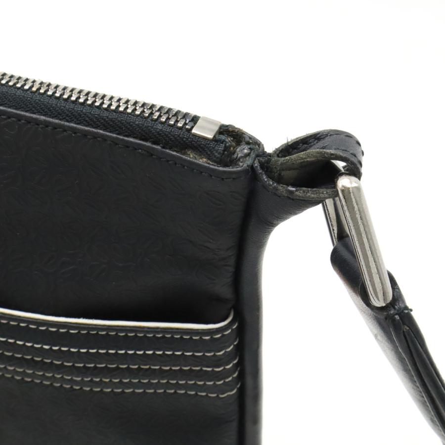 LOEWE ロエベ リピート アナグラム ショルダーバッグ 斜め掛け エンボス加工 PVC レザー ブラック 黒 シルバー金具 | LOEWE | 03
