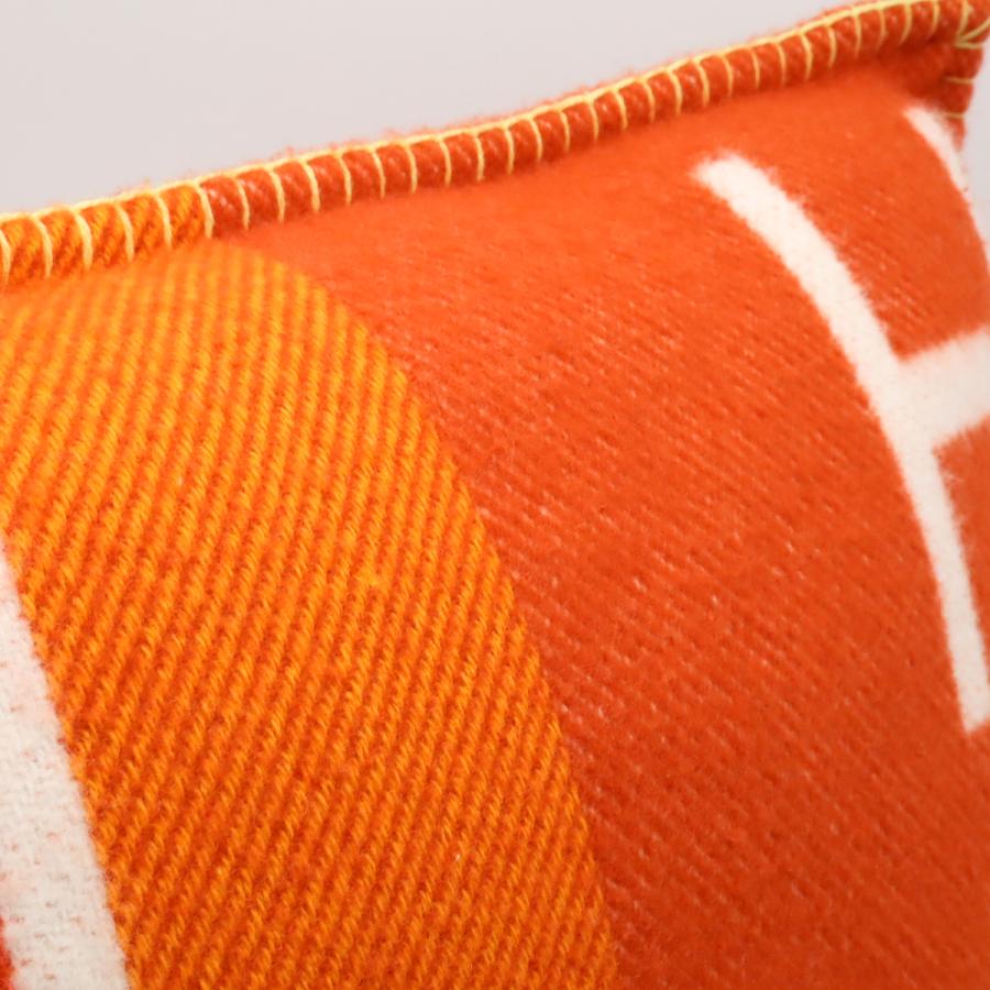 HERMES エルメス アヴァロン Hロゴ クッション カバー 枕 ピロー