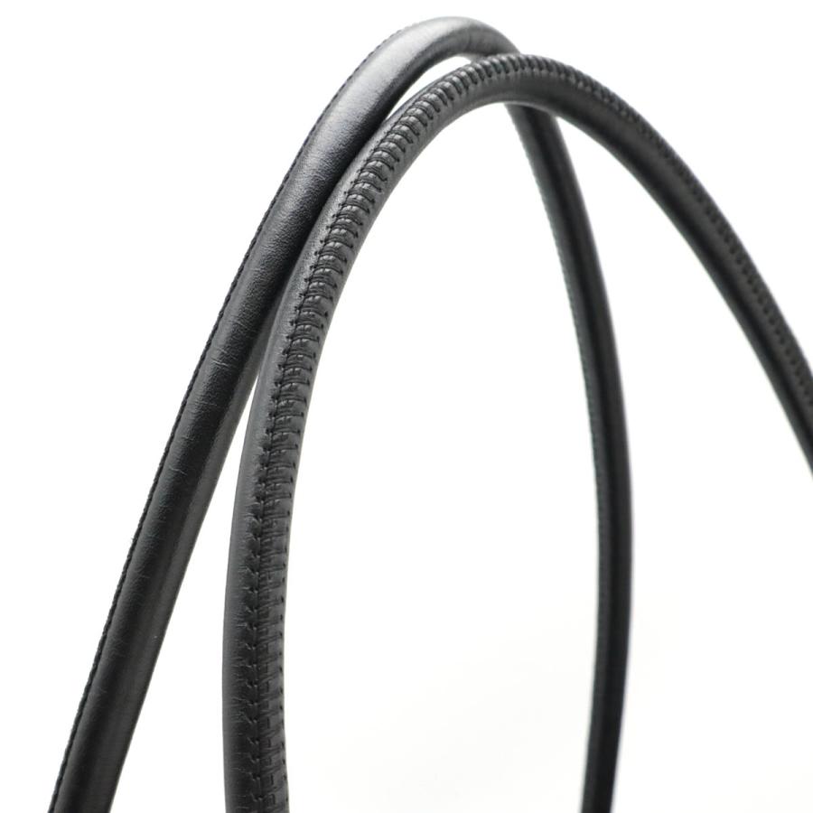 CHANEL（シャネル） エッセンシャル ロゴ トートバッグ ラージトート