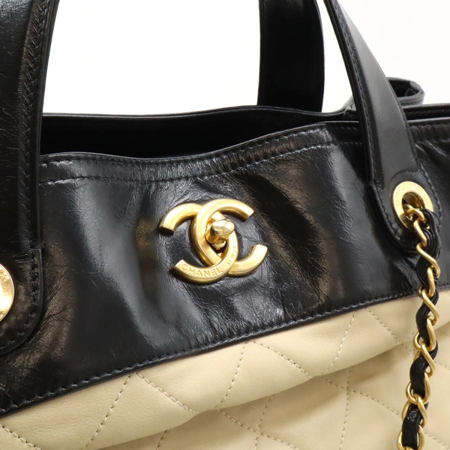 CHANEL（シャネル） マトラッセ インザミックス チェーンショルダー