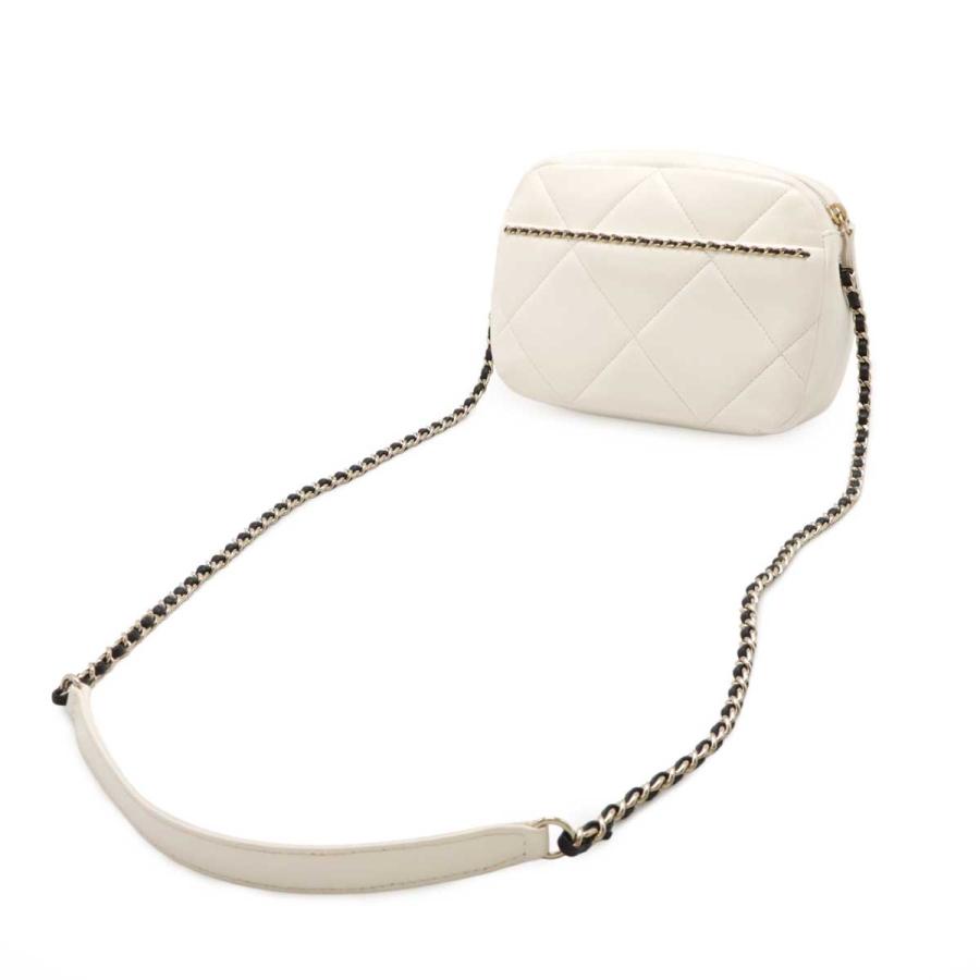 CHANEL シャネル ココマーク チェーンステッチ カメラバッグ チェーンショルダーバッグ ポシェット ラムスキン アイボリー ブラック | CHANEL | 01