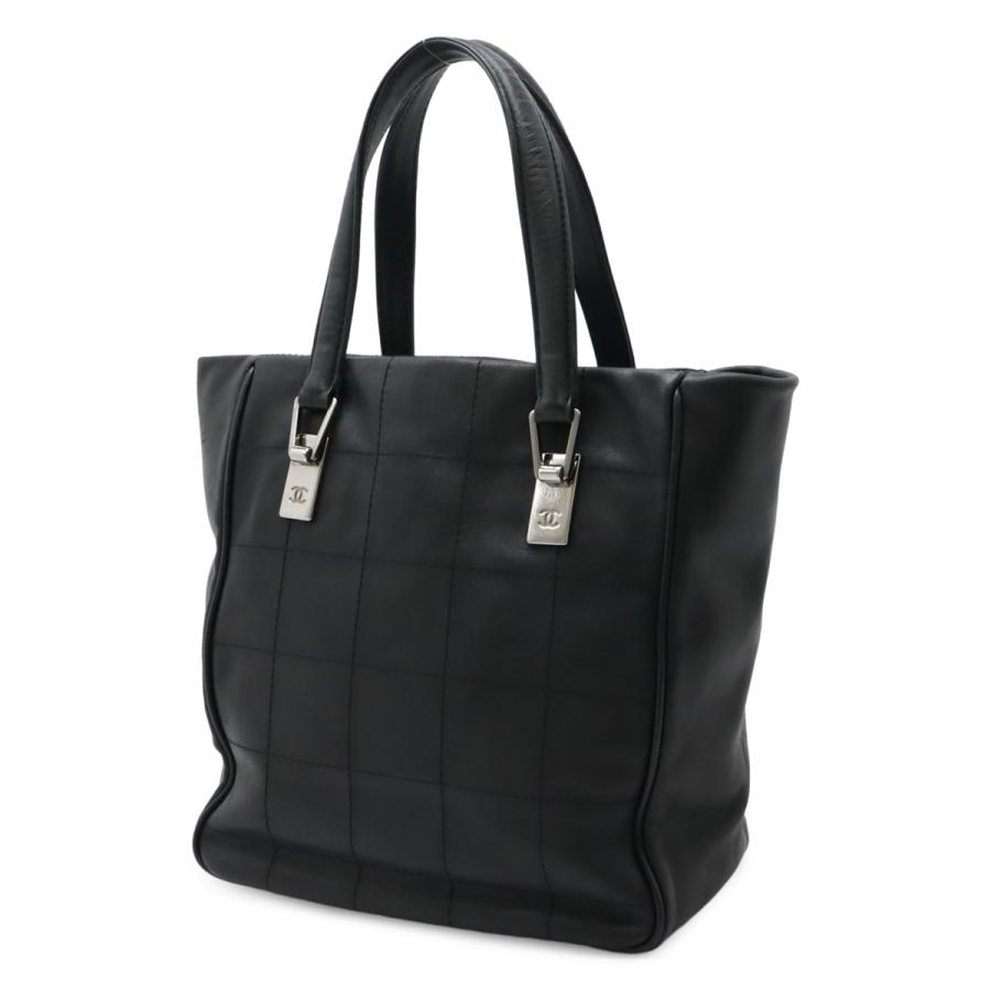 CHANEL トートバッグ ココマーク チョコバー ラムスキン ブラック 黒 シャネル/トートバッグ/チョコバーステッチ/黒/ラムスキンの買取実績