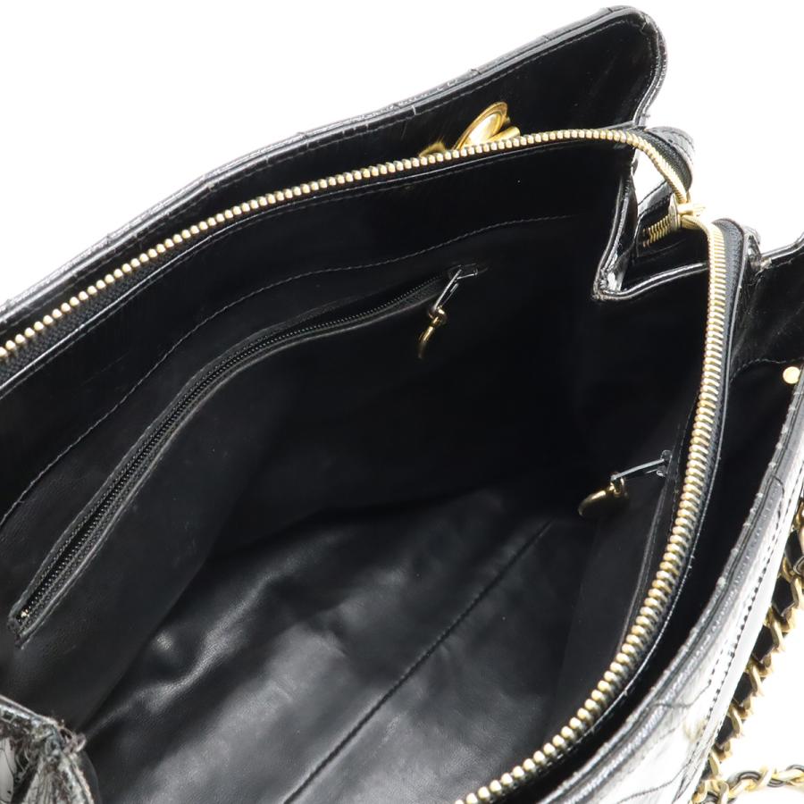 シャネル ヴィンテージ ウェーブステッチ ココマーク チェーンショルダーバッグ CHANEL - シャネル ヴィンテージ ウェーブステッチ ココマーク