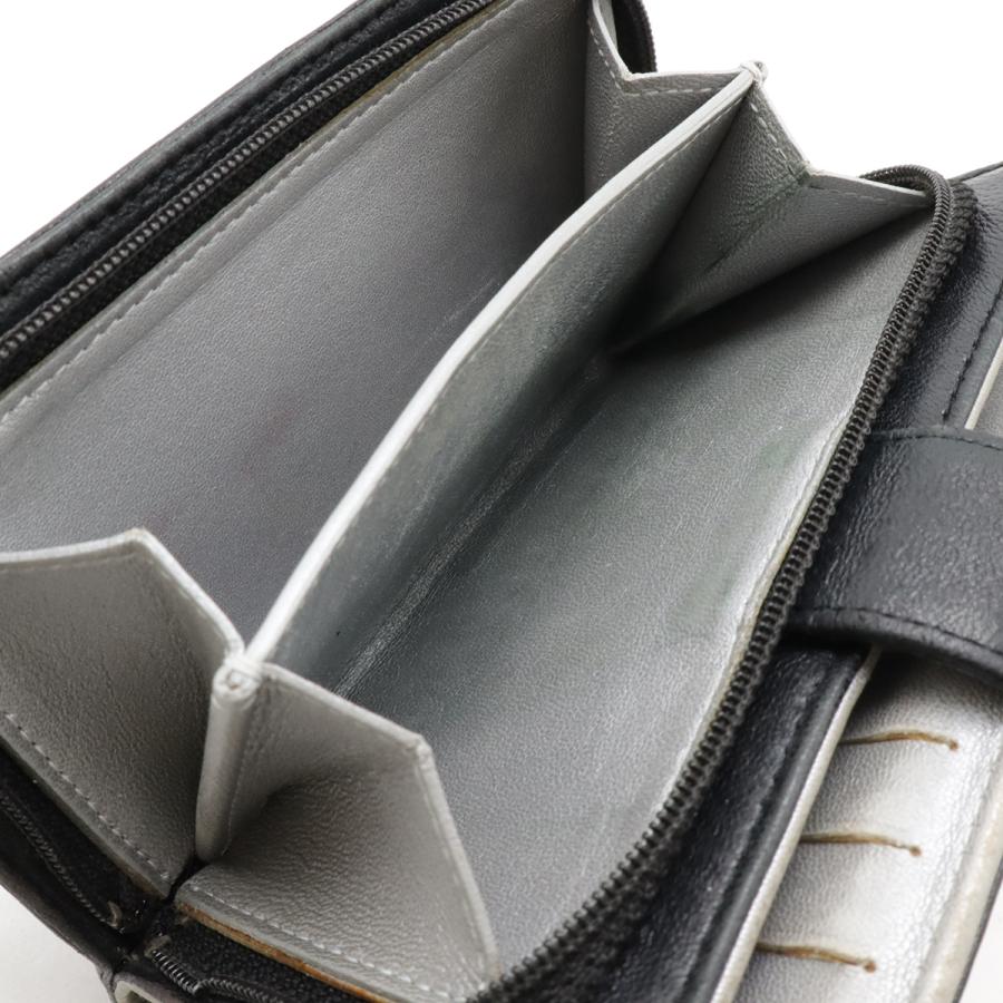 APZ25 シャネル カメリア 2つ折り財布 ココマーク カード＆シール付き CHANEL（シャネル） カメリア エンボス ココマーク 2つ折財布 二つ折り