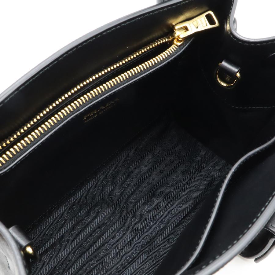 PRADA（プラダ） モノクローム スモールバッグ ハンドバッグ 2WAY