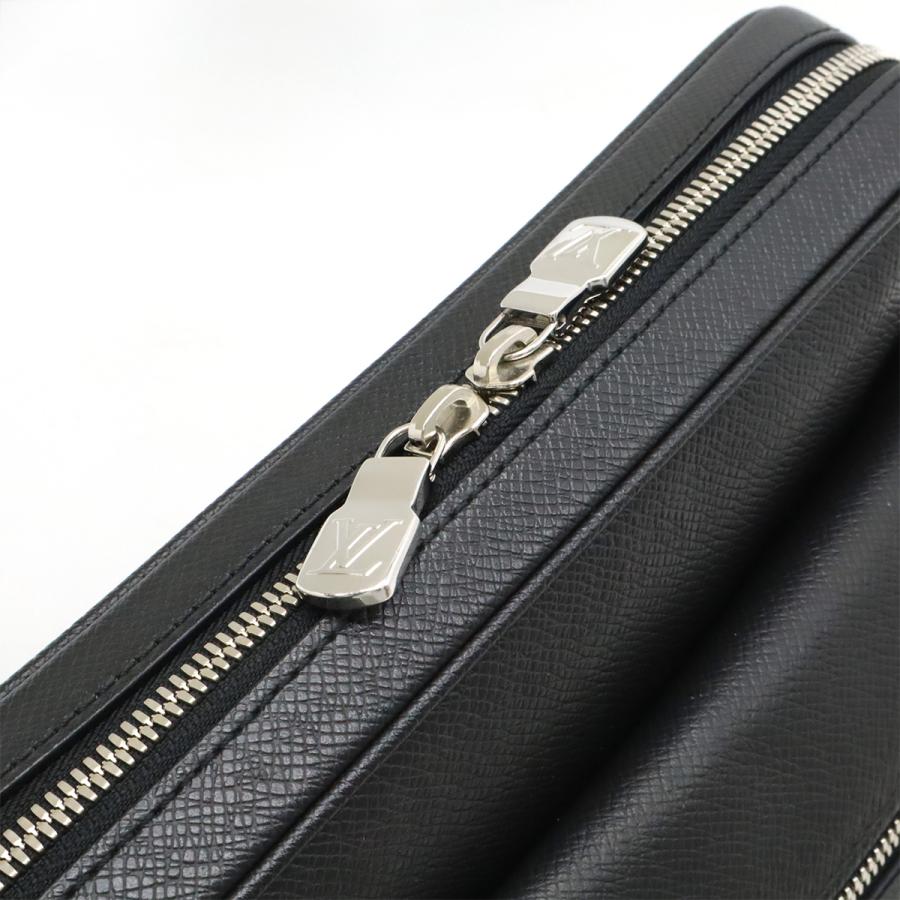 ルイヴィトン タイガ アウトドア メッセンジャー PM ショルダーバッグ LOUIS VUITTON ルイ ヴィトン タイガ アウトドア メッセンジャーPM