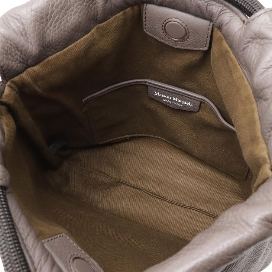 Maison Margiela メゾン マルジェラ 5AC ソフト ドローストリング スモール ショルダーバッグ ディアレザー モカグレー系 シルバー金具 SB1WG0044 |  | 06