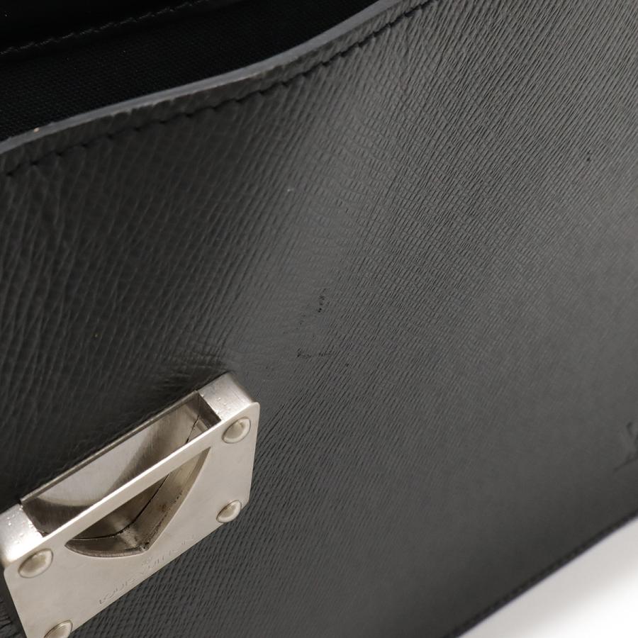 LOUIS VUITTON（ルイ・ヴィトン） ルイ ヴィトン タイガ ネオ ロブスト