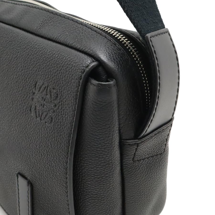 LOEWE ロエベ アナグラム ミリタリー メッセンジャーバッグ XS ショルダーバッグ 斜め掛け レザー ブラック 黒 シルバー金具 317.12AA72 | LOEWE | 07