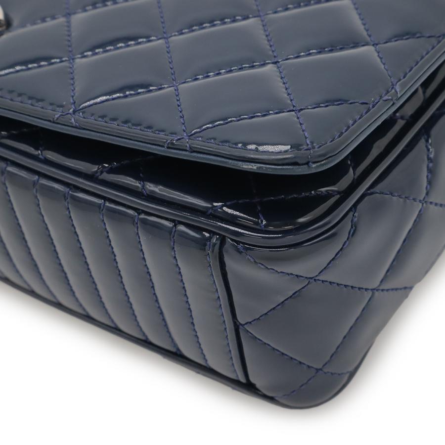 CHANEL シャネル ココボーイ マトラッセ ココマーク チェーンショルダー ショルダーバッグ ポシェット エナメル パテントレザー ネイビー | CHANEL | 02