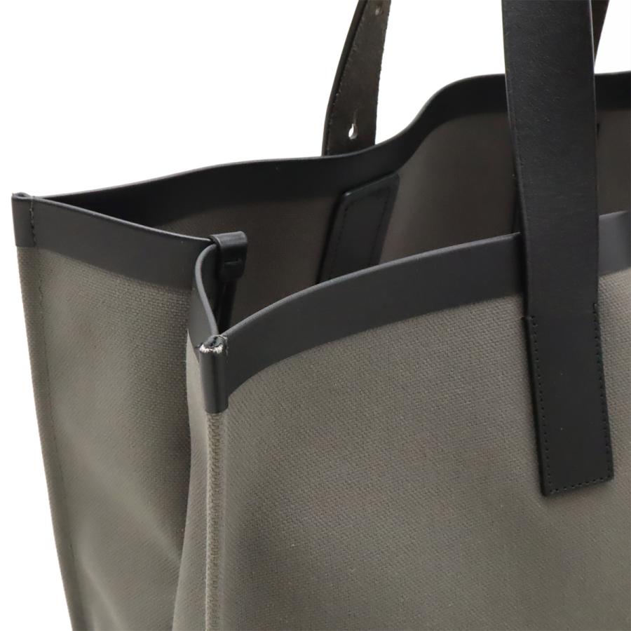 Salvatore Ferragamo サルヴァトーレ フェラガモ ロゴ トートバッグ ラージトート ショルダーバッグ キャンバス グレー ブラック |  | 04
