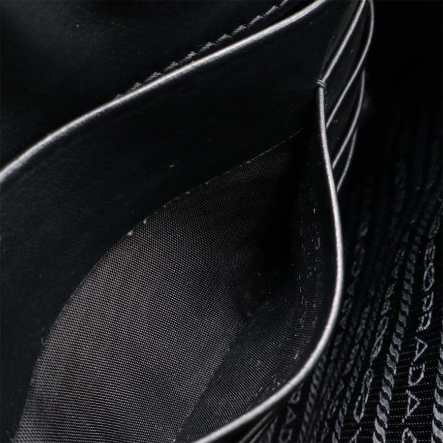 PRADA（プラダ） セカンドバッグ クラッチバッグ マルチポーチ レザー