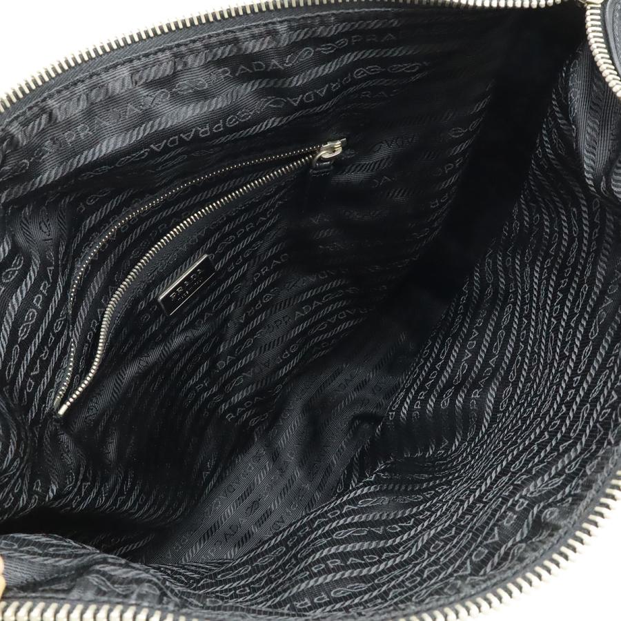 PRADA（プラダ） トライアングルロゴ ショルダーバッグ メッセンジャー