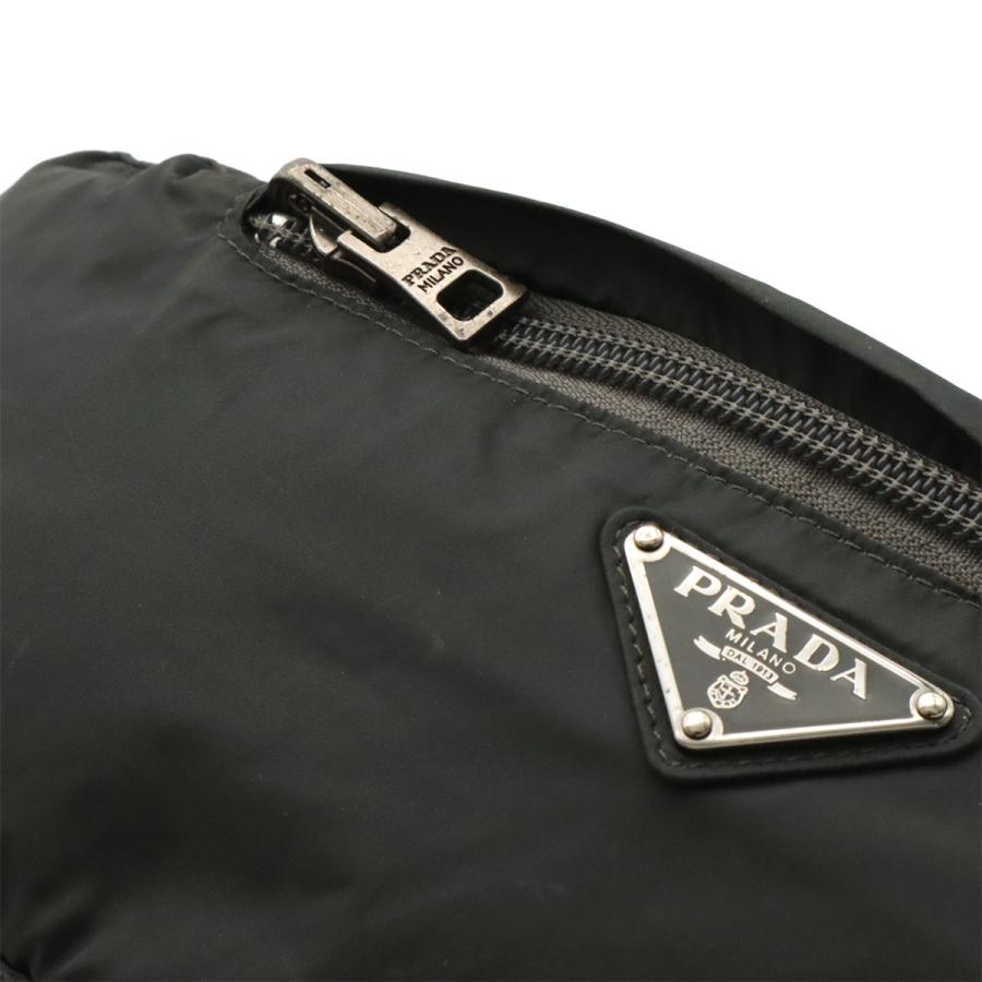 PRADA プラダ トライアングルロゴ ボディバッグ ウエストポーチ ウエストバッグ ヒップバッグ ナイロン グレー シルバー金具 | PRADA | 05