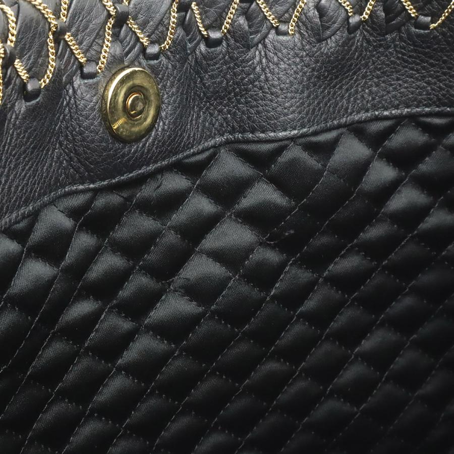 Salvatore Ferragamo サルヴァトーレ フェラガモ ヴァラ ハンドバッグ 2WAY ショルダーバッグ チェーン レザー ブラック 黒 ゴールド金具 |  | 08