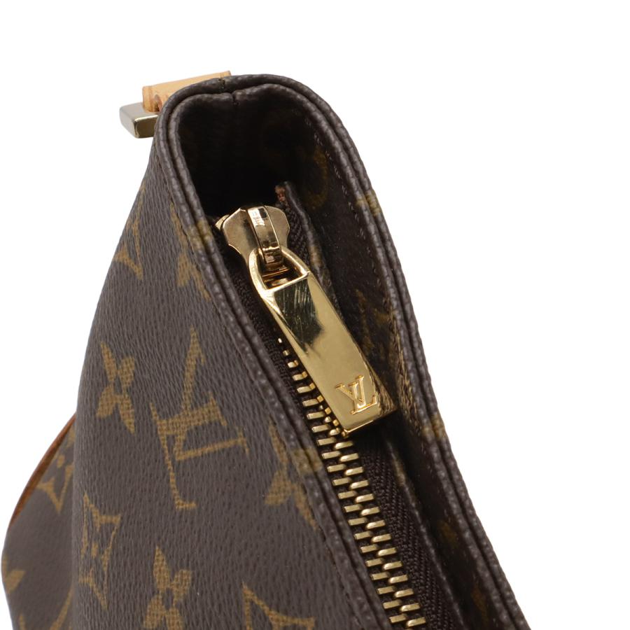 LOUIS VUITTON（ルイ・ヴィトン） ルイ ヴィトン モノグラム トロター