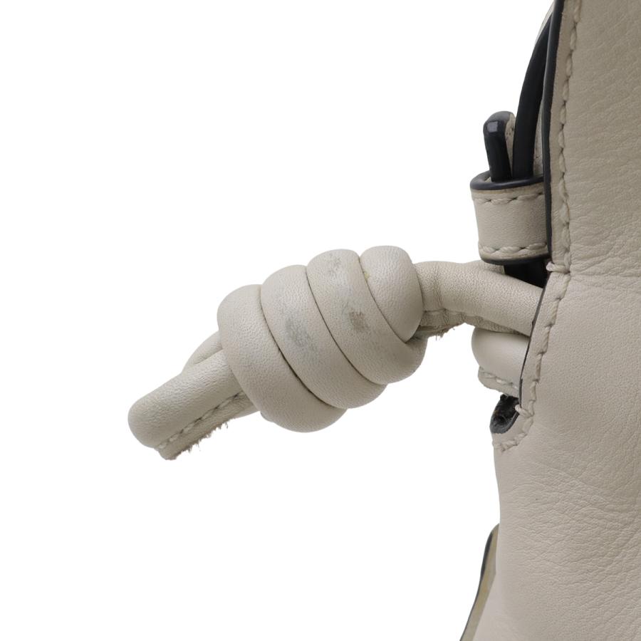 LOEWE ロエベ アナグラム フラメンコ クラッチ ミニ ショルダーバッグ ポシェット 2WAY クラッチバッグ 巾着 レザー アイボリー 白 | LOEWE | 04