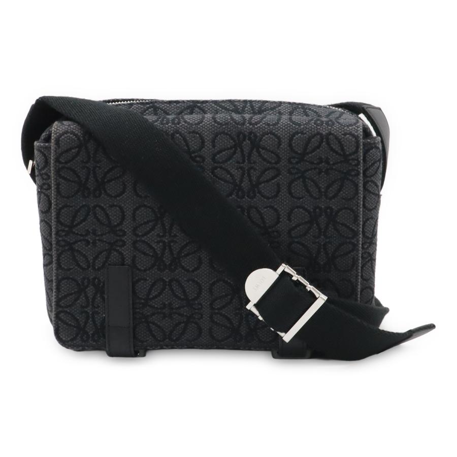 LOEWE（ロエベ） リピートアナグラム ミリタリーメッセンジャーバッグ