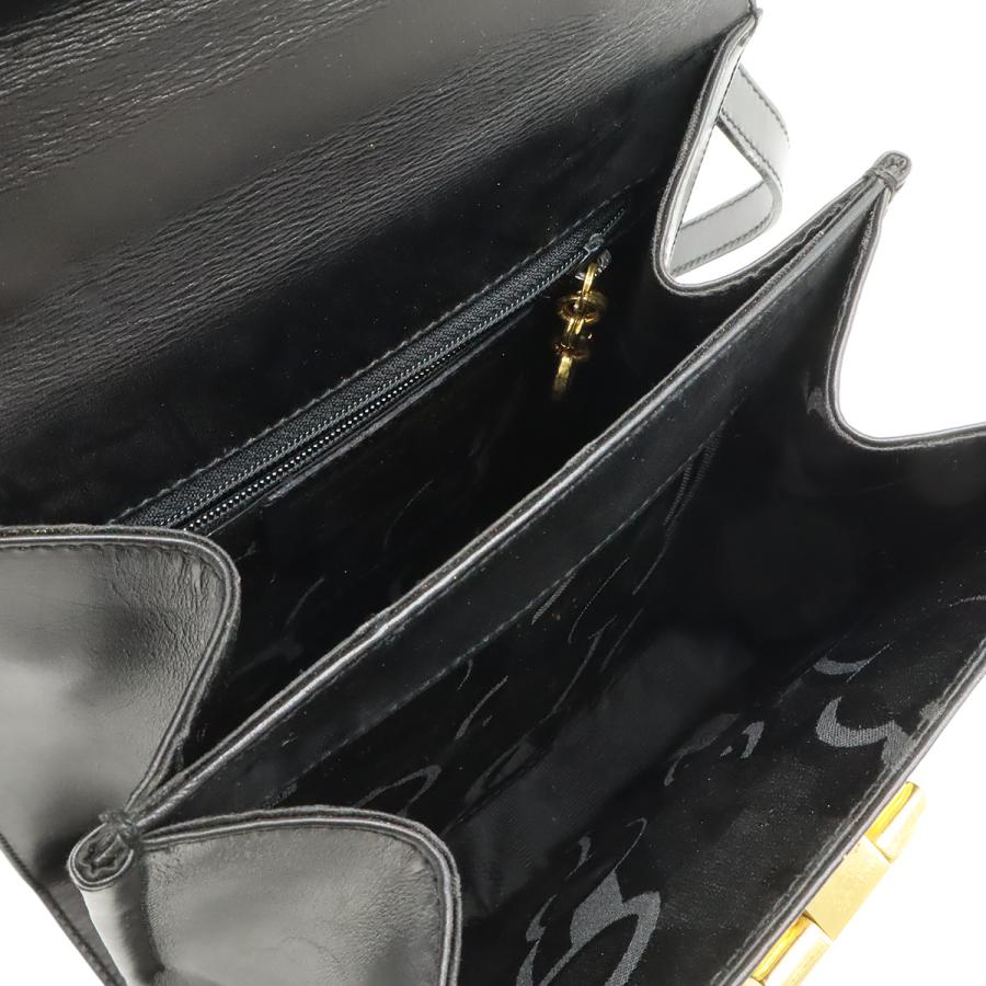Salvatore Ferragamo サルヴァトーレ フェラガモ ガンチーニ ハンドバッグ 2WAY ショルダーバッグ レザー ブラック 黒 ゴールド金具 |  | 05