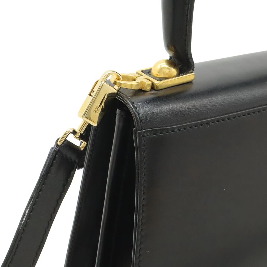 Salvatore Ferragamo サルヴァトーレ フェラガモ ガンチーニ ハンドバッグ 2WAY ショルダーバッグ レザー ブラック 黒 ゴールド金具 |  | 07