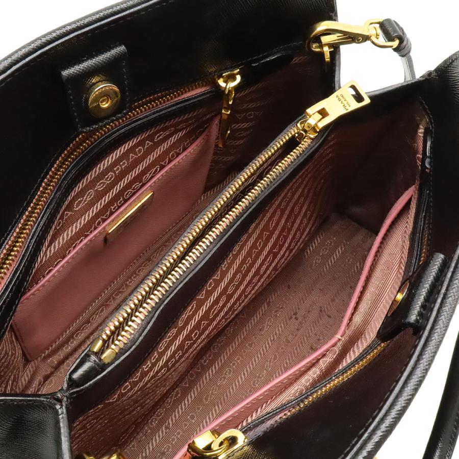 PRADA プラダ トライアングルロゴ ハンドバッグ 2WAY ショルダーバッグ 斜め掛け ドーム型 サフィアーノ レザー ブラック 黒 | PRADA | 04